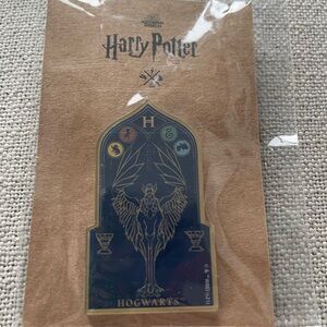 Harry Potter Griffin Staircase pin badge